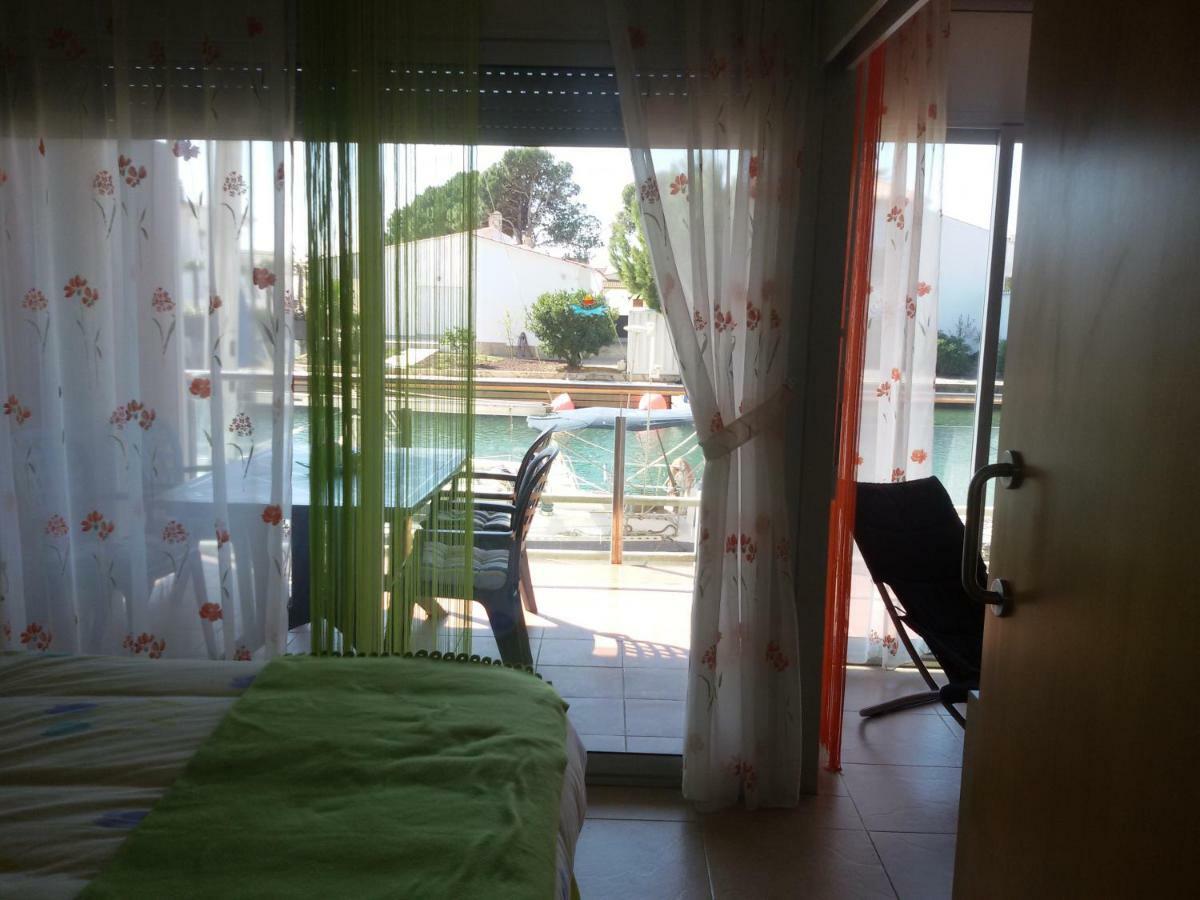 Apartamento Al Canal 罗萨斯 外观 照片